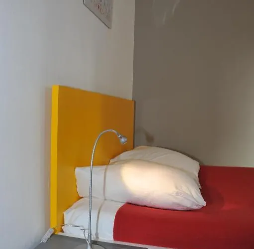 호텔 De La Mare 3*