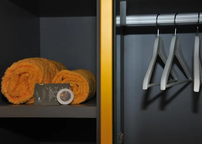 호텔 De La Mare 3*