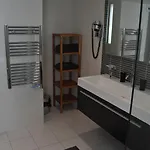De La Mare 3*
